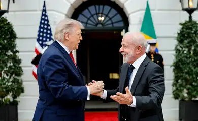 Lula deixa a Casa Branca após reunião com Trump