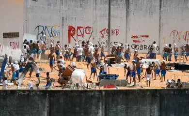 Classificar PCC e CV como terroristas não ajuda o Brasil, diz promotor